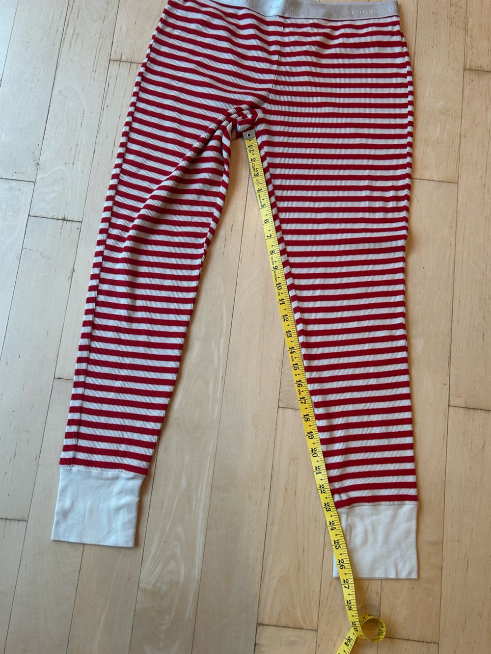 Victoria's Secret Women’s Red & White Striped Women's Thermal Pajama Set Medium - Picture 12 of 16